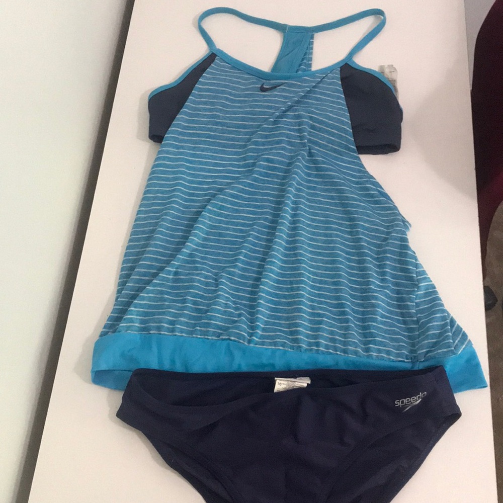 Speedo bathing suit tankii two piece